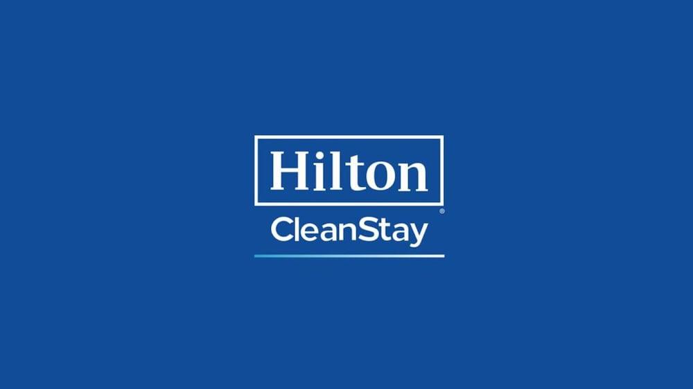 Hampton Inn By Hilton Ottawa Airport Buitenkant foto